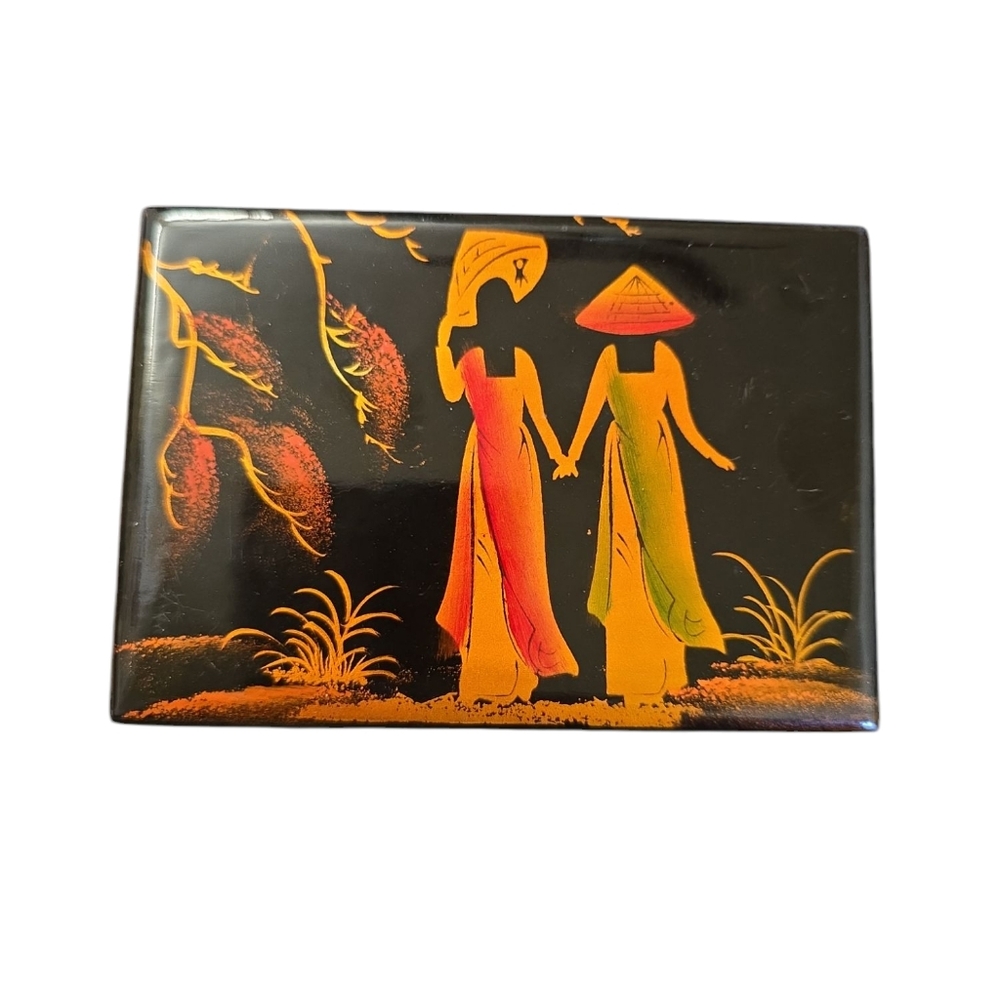 Vintage Asian Laquer Trinket Box